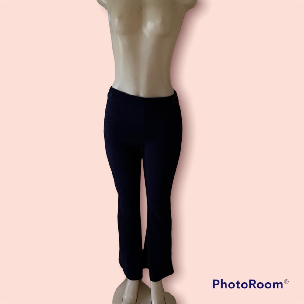 NWOT Urban Outfitters Mid-Rise Blue Velvet Flare Pants Size M
